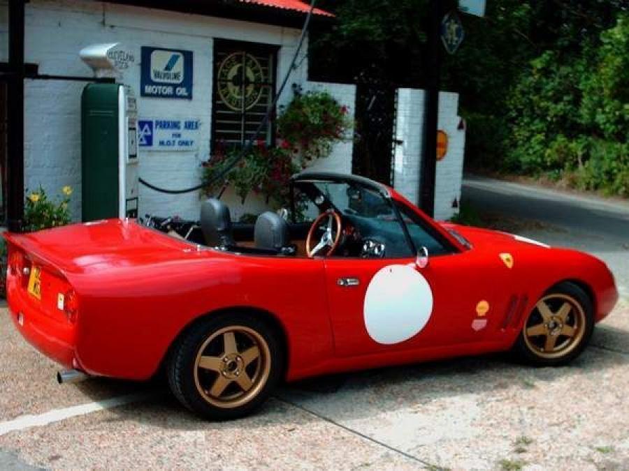  Mazda MX-5 Italia by RetroForza 2009 года  (фото 6 из 13)
